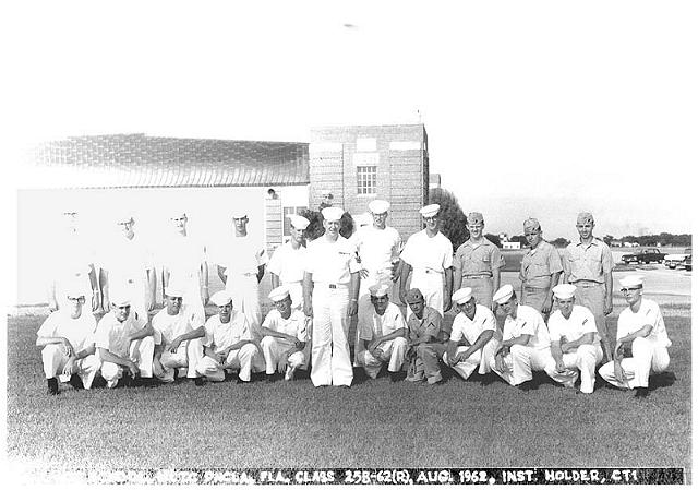 Corry Field CT School Class 25B-62(R) - August 1962