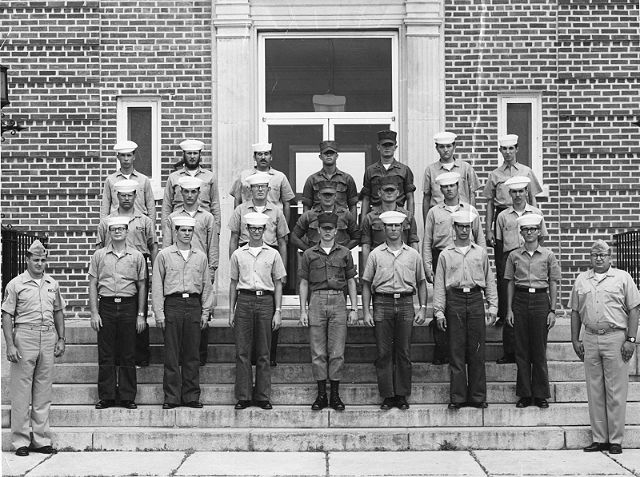 Corry Field Advanced Class ??-71(R) May 1971 - Instructors: Gunny Poythress/CTRC Geloneck